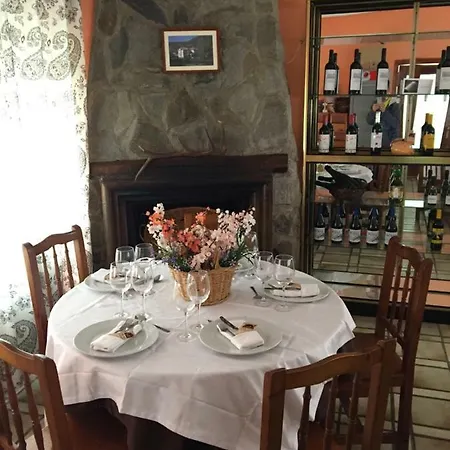 Hotel Asador La Montana 2*